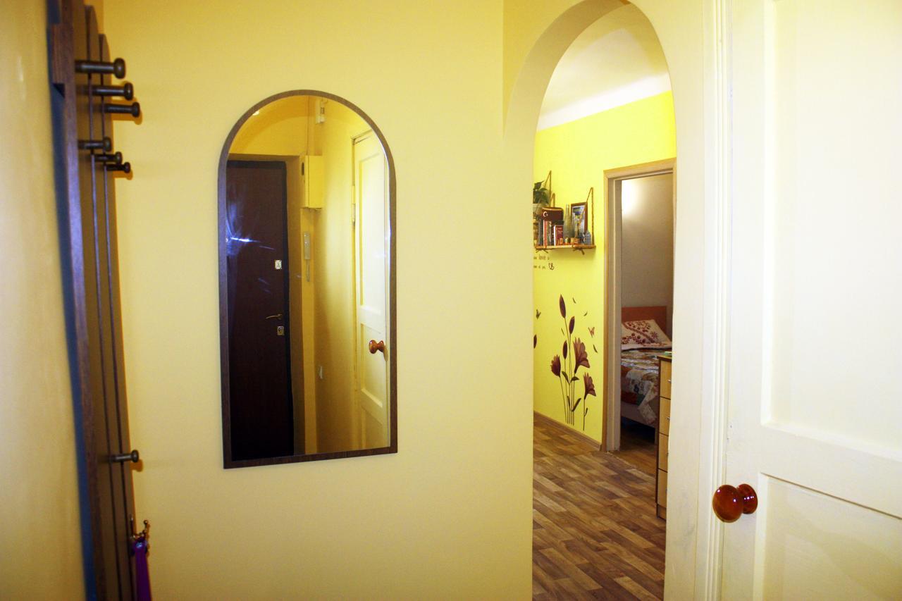 "В Центре Города" Квартира - "Downtown" Apartment アルマトイ エクステリア 写真